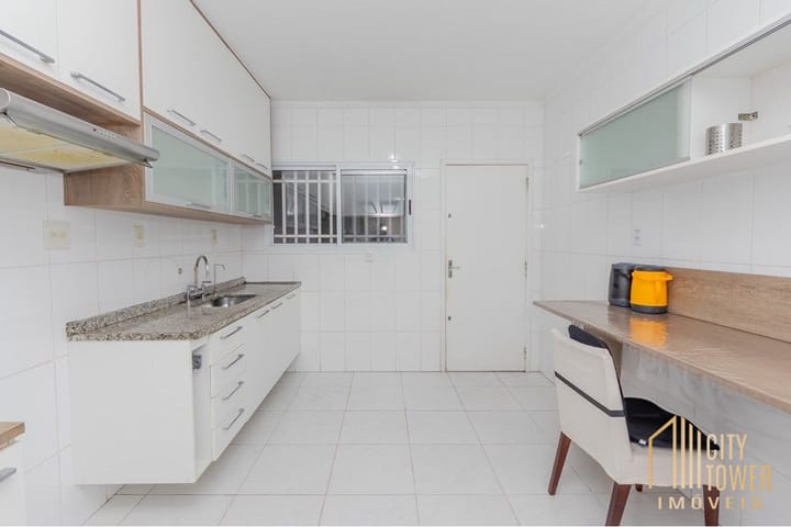 Casa à venda com 3 quartos, 180m² - Foto 23