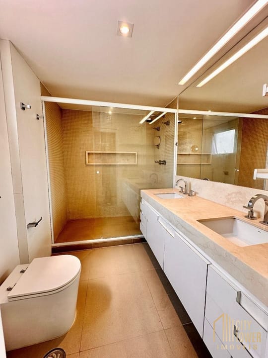 Apartamento à venda com 3 quartos, 150m² - Foto 16