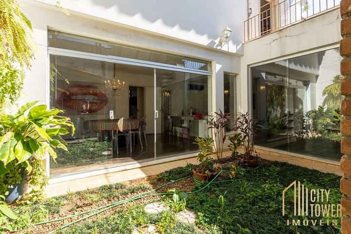 Casa à venda com 4 quartos, 270m² - Foto 36