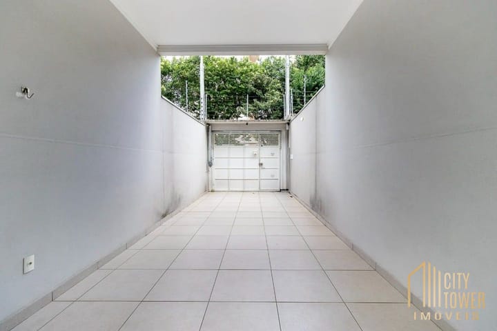 Casa à venda com 2 quartos, 96m² - Foto 3