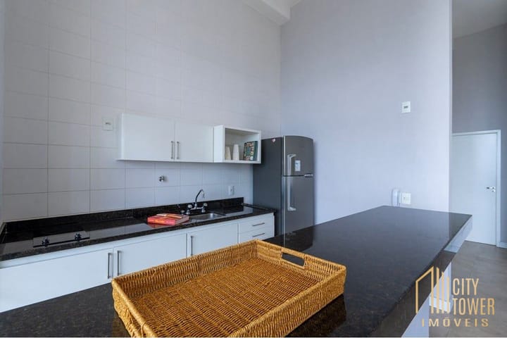 Apartamento à venda com 1 quarto, 85m² - Foto 30