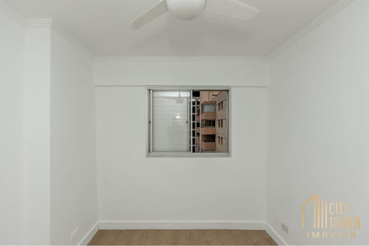 Apartamento à venda com 2 quartos, 61m² - Foto 17