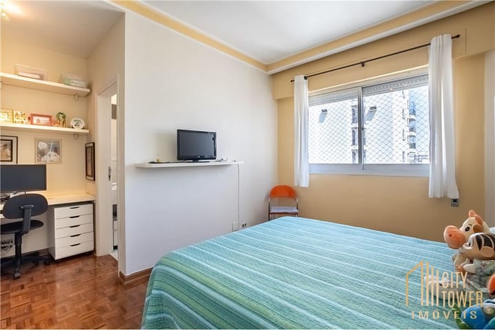 Apartamento à venda com 5 quartos, 296m² - Foto 8