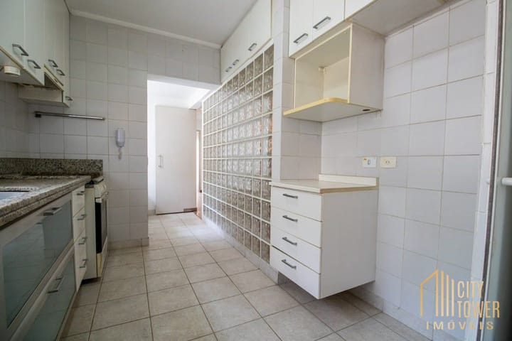 Apartamento à venda com 2 quartos, 83m² - Foto 17