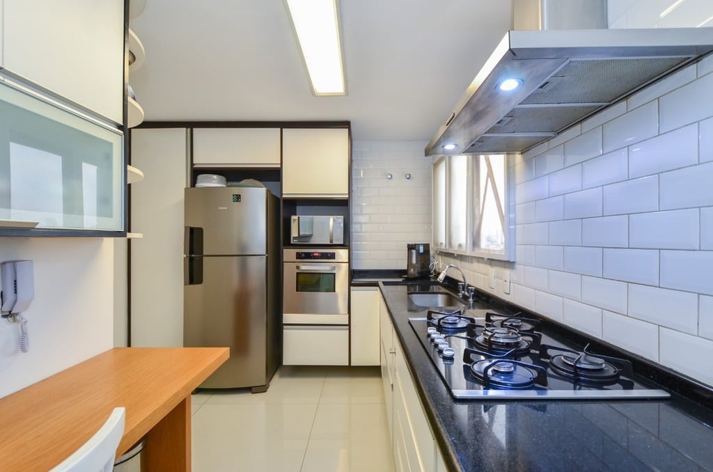 Apartamento à venda com 3 quartos, 155m² - Foto 8