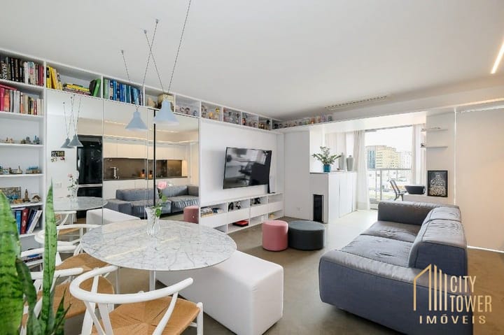 Apartamento à venda com 2 quartos, 62m² - Foto 1