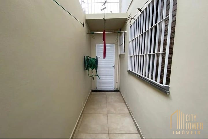 Casa à venda com 5 quartos, 229m² - Foto 18