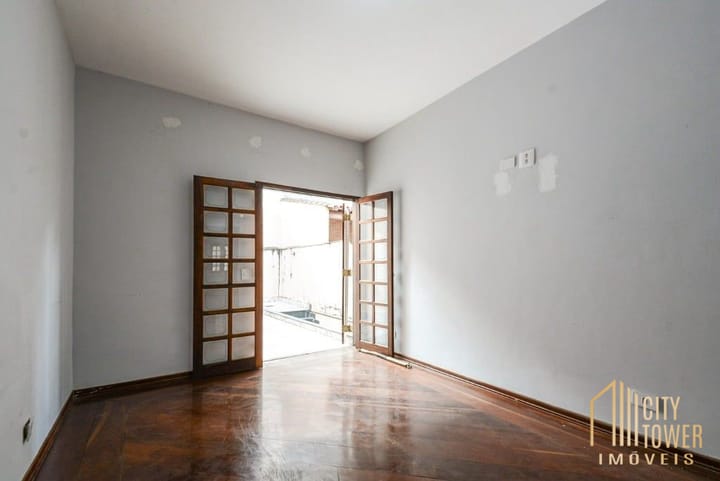 Casa à venda com 3 quartos, 280m² - Foto 16