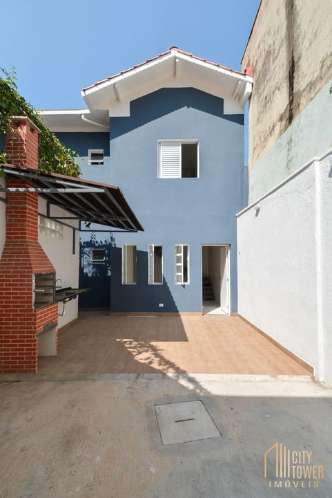 Casa à venda com 2 quartos, 126m² - Foto 3