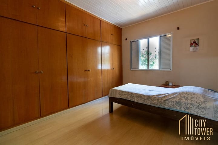 Casa à venda com 2 quartos, 143m² - Foto 4