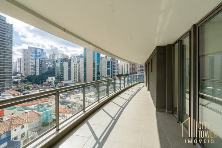 Apartamento à venda com 3 quartos, 134m² - Foto 7