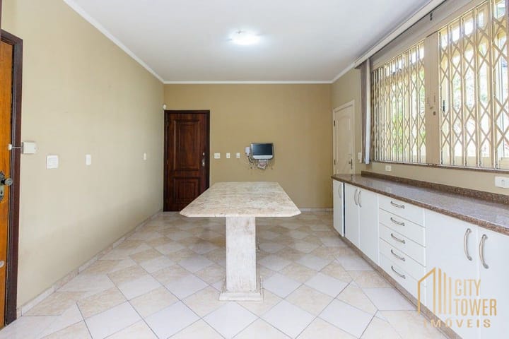 Casa à venda com 4 quartos, 332m² - Foto 44