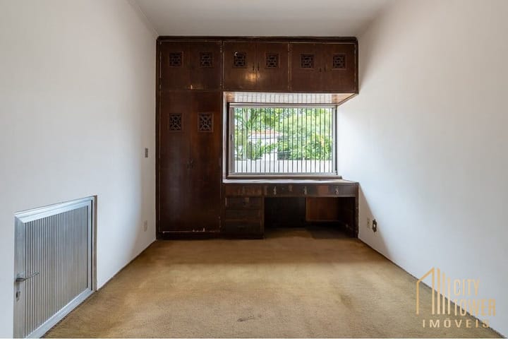 Casa à venda com 3 quartos, 250m² - Foto 5