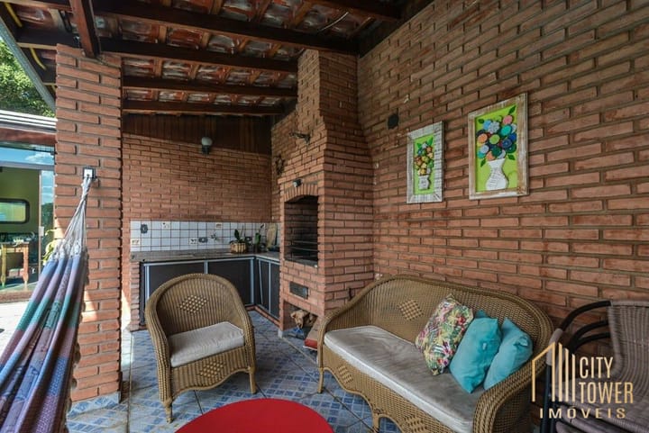 Casa à venda com 4 quartos, 144m² - Foto 11