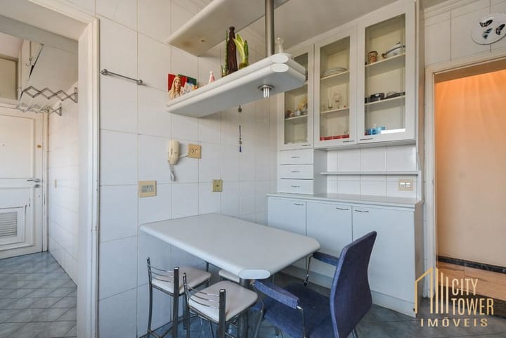 Apartamento à venda com 3 quartos, 209m² - Foto 55