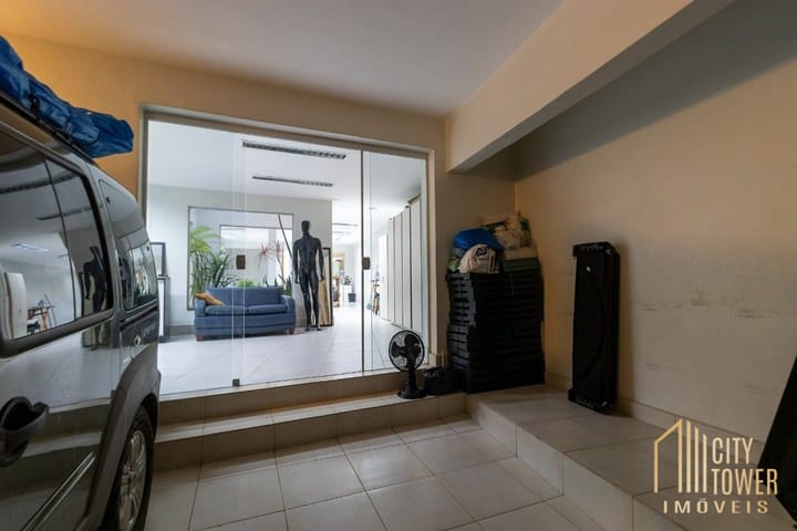 Casa à venda com 3 quartos, 220m² - Foto 18