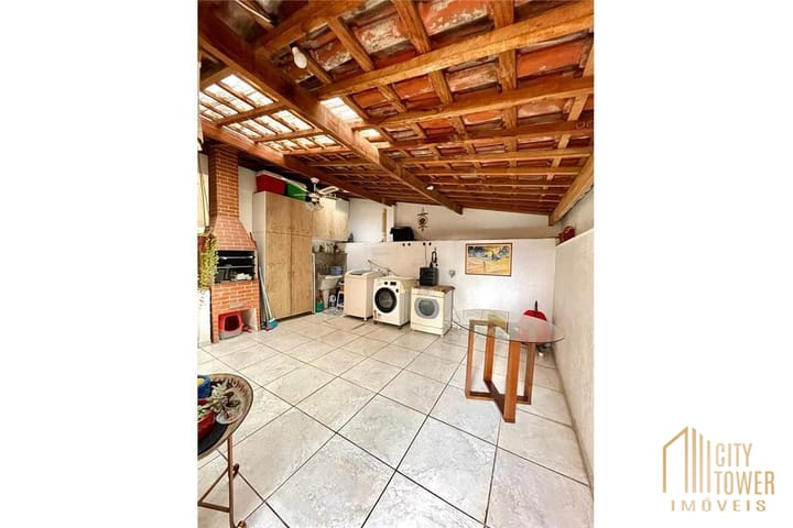 Casa à venda com 4 quartos, 160m² - Foto 5