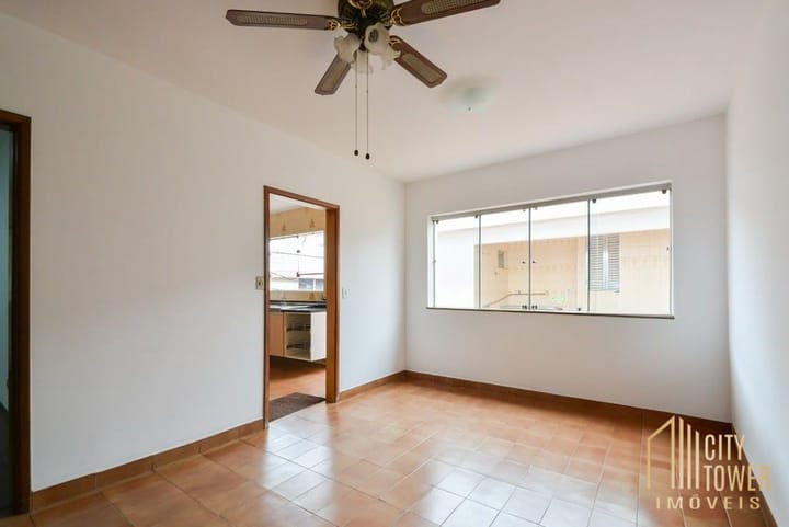 Casa à venda com 4 quartos, 331m² - Foto 52