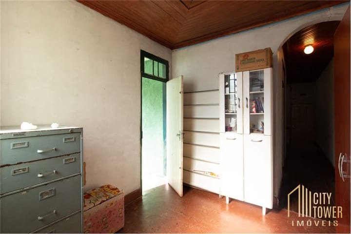 Casa à venda com 3 quartos, 90m² - Foto 1