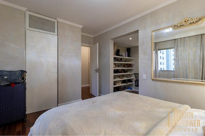 Apartamento à venda com 4 quartos, 187m² - Foto 22