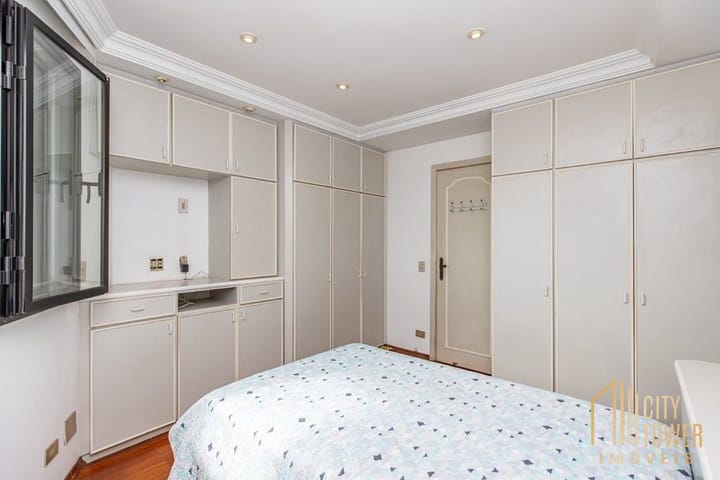 Apartamento à venda com 4 quartos, 200m² - Foto 54