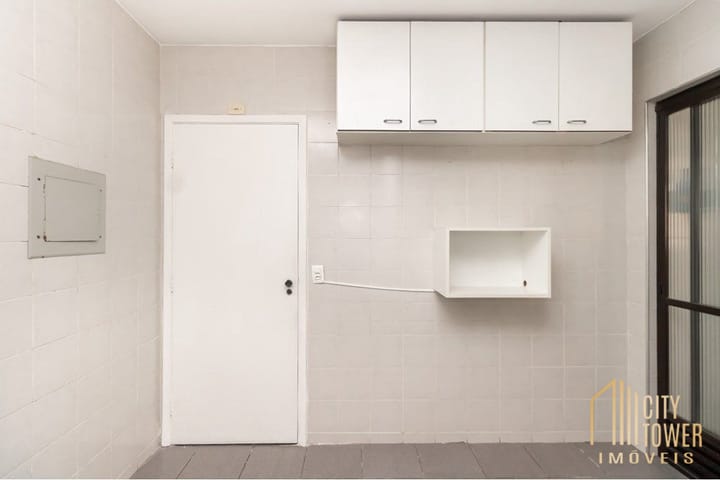 Apartamento à venda com 3 quartos, 81m² - Foto 32