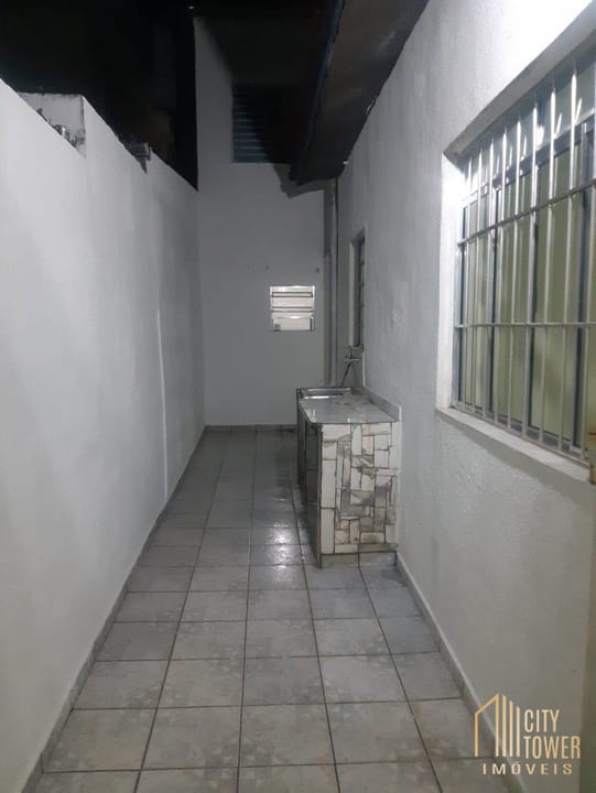 Casa à venda com 3 quartos, 90m² - Foto 10