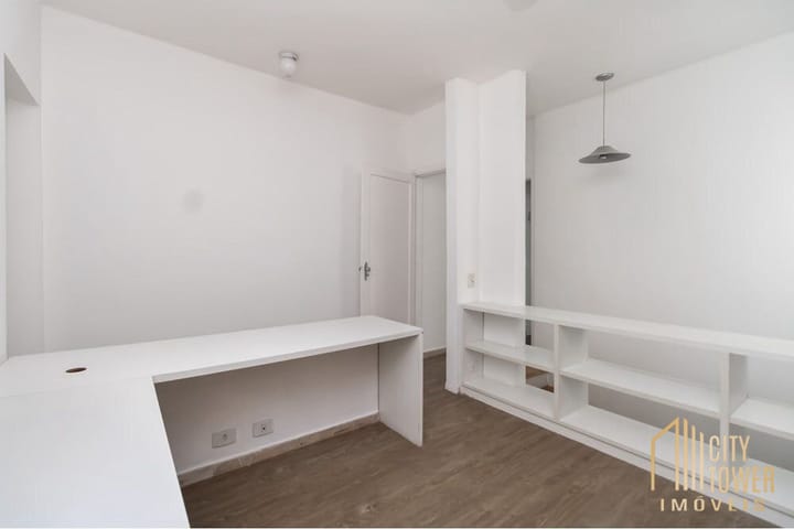 Casa à venda com 2 quartos, 180m² - Foto 18