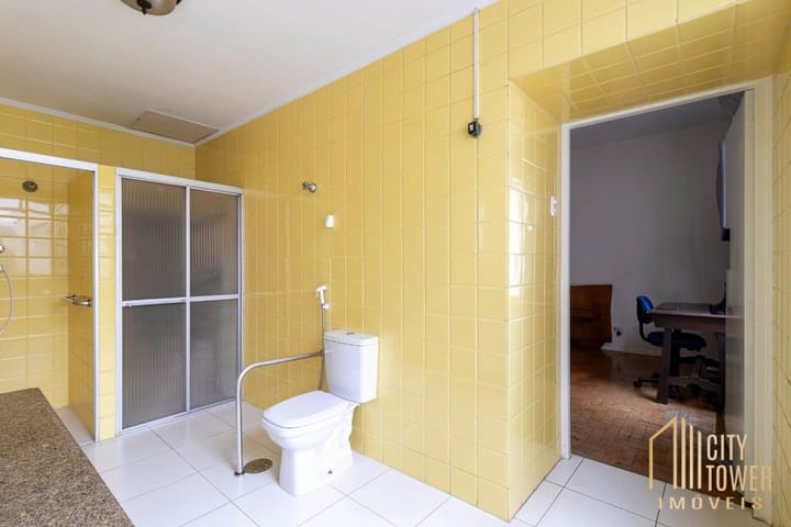 Casa à venda com 4 quartos, 200m² - Foto 16