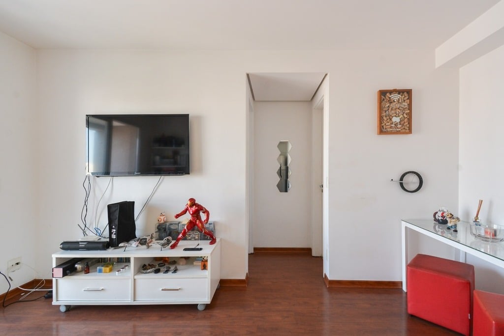 Apartamento à venda com 1 quarto, 37m² - Foto 34