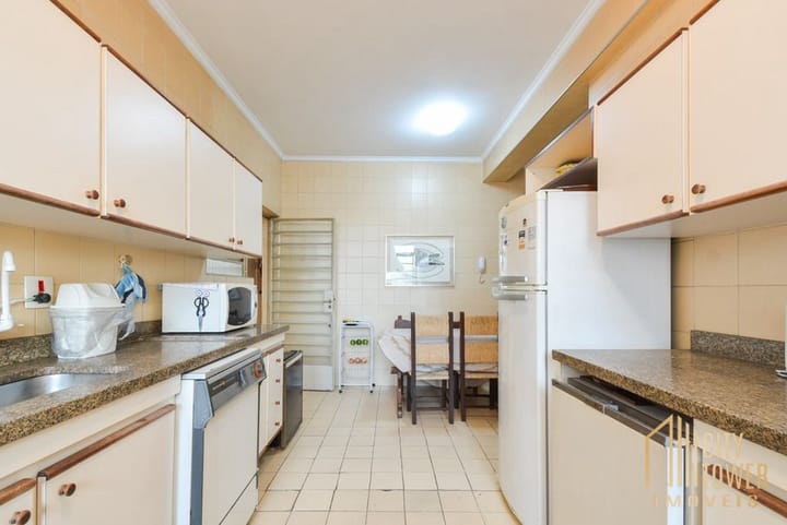 Apartamento à venda com 3 quartos, 239m² - Foto 34