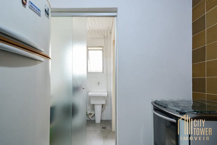 Apartamento à venda com 2 quartos, 55m² - Foto 3