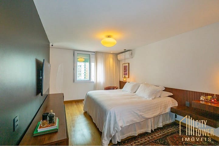 Apartamento à venda com 3 quartos, 218m² - Foto 17