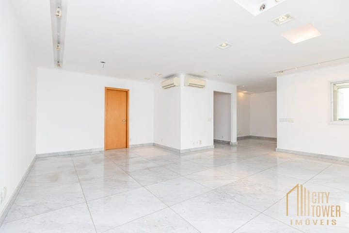 Apartamento à venda com 3 quartos, 190m² - Foto 32