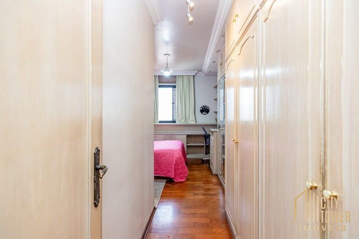 Apartamento à venda com 4 quartos, 200m² - Foto 13