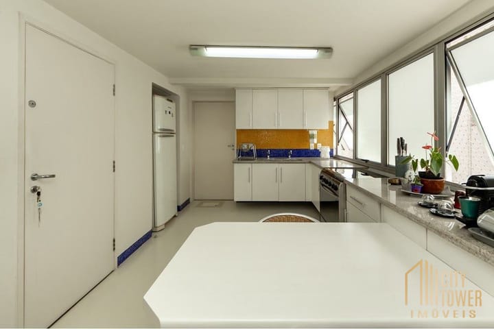 Apartamento à venda com 2 quartos, 270m² - Foto 9