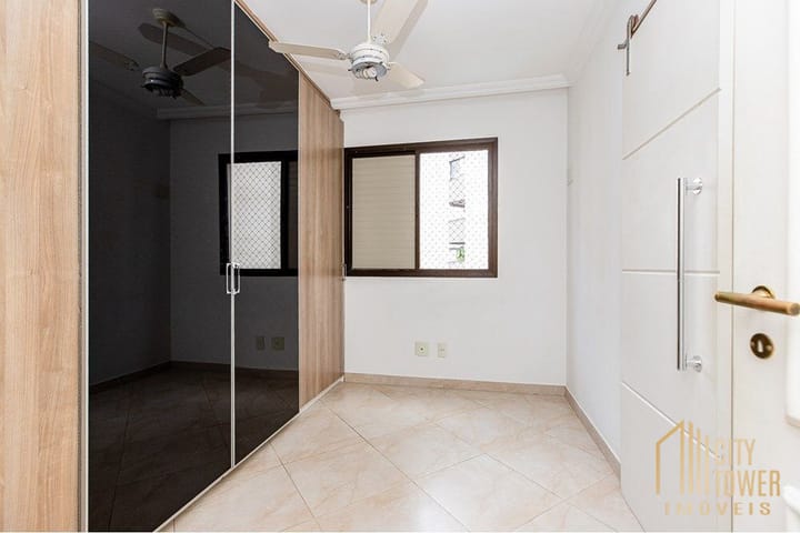 Apartamento à venda com 2 quartos, 57m² - Foto 23