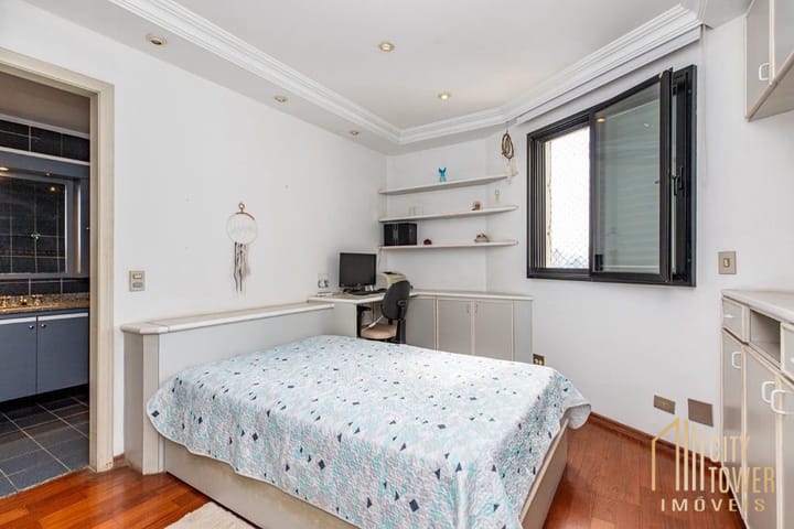 Apartamento à venda com 4 quartos, 200m² - Foto 53