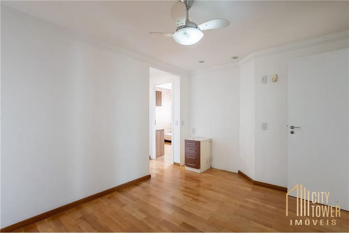 Apartamento à venda com 3 quartos, 198m² - Foto 42