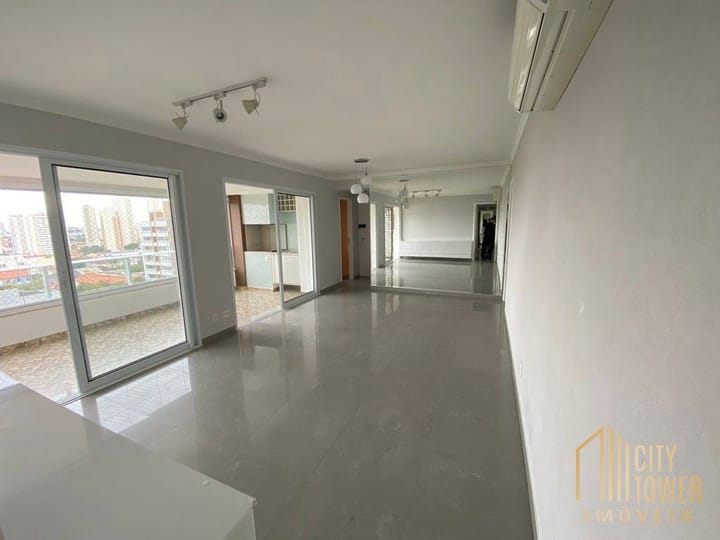 Apartamento à venda com 3 quartos, 124m² - Foto 12