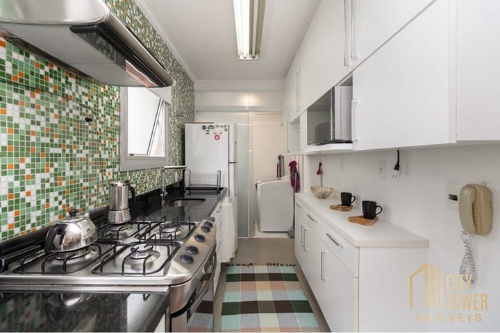 Apartamento à venda com 1 quarto, 37m² - Foto 2