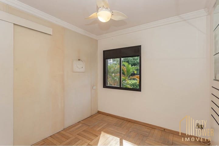 Apartamento à venda com 2 quartos, 60m² - Foto 32