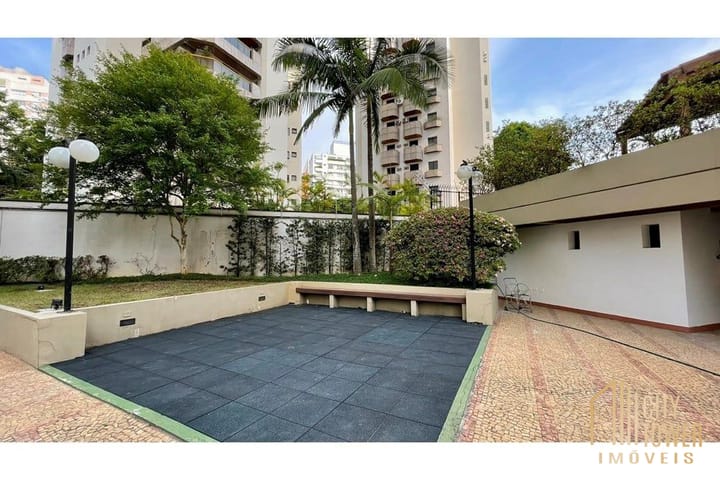 Apartamento à venda com 3 quartos, 240m² - Foto 25