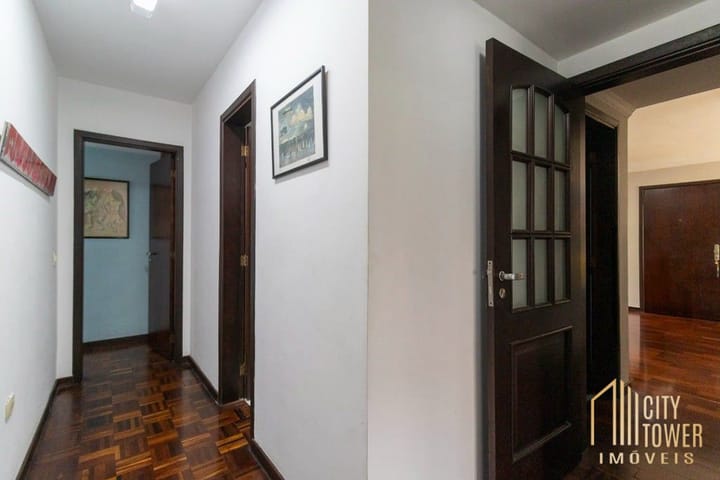 Apartamento à venda com 4 quartos, 140m² - Foto 5