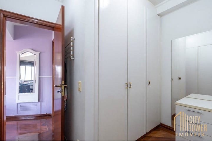 Apartamento à venda com 4 quartos, 200m² - Foto 50