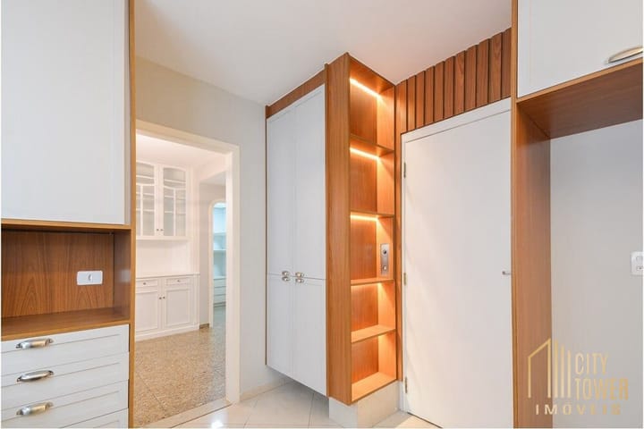 Apartamento à venda com 4 quartos, 229m² - Foto 58