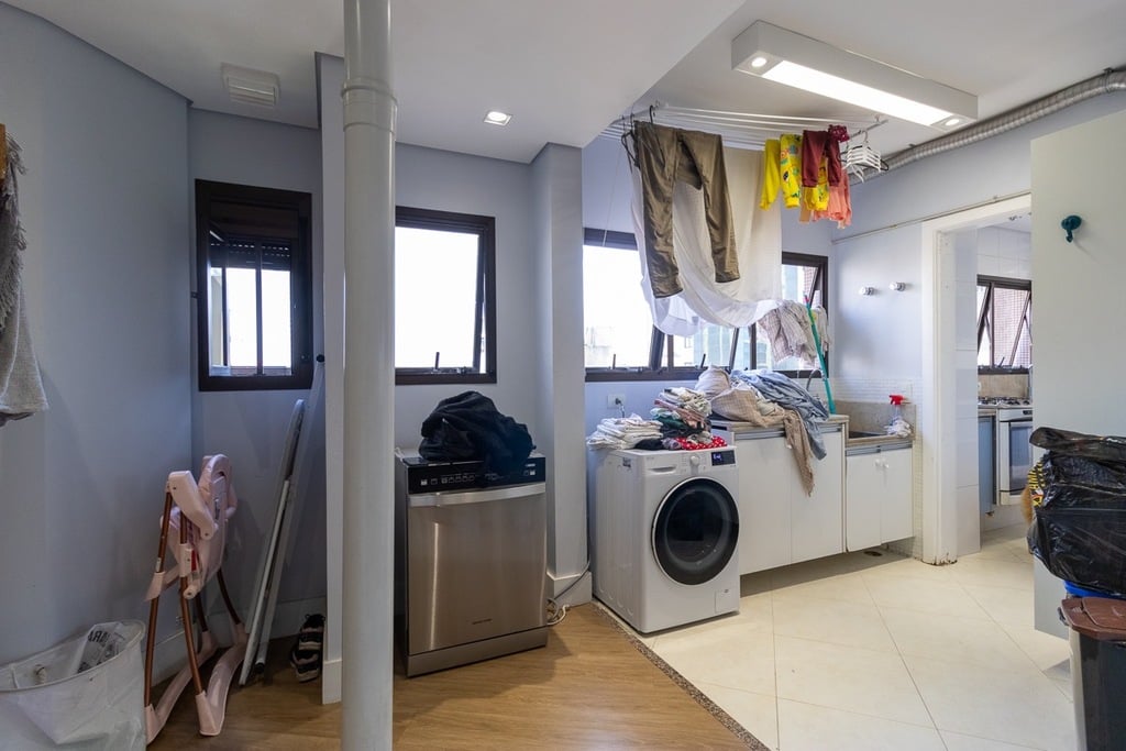 Apartamento à venda com 2 quartos, 143m² - Foto 32