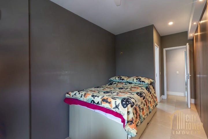 Apartamento à venda com 2 quartos, 80m² - Foto 32