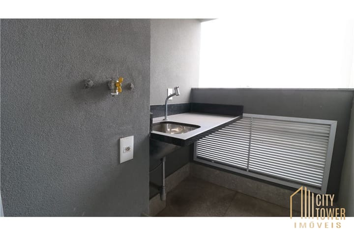 Apartamento à venda com 2 quartos, 80m² - Foto 4