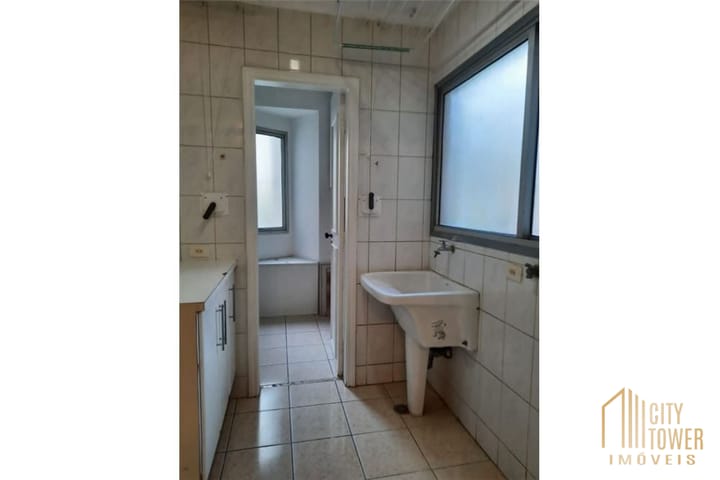 Apartamento à venda com 3 quartos, 119m² - Foto 35